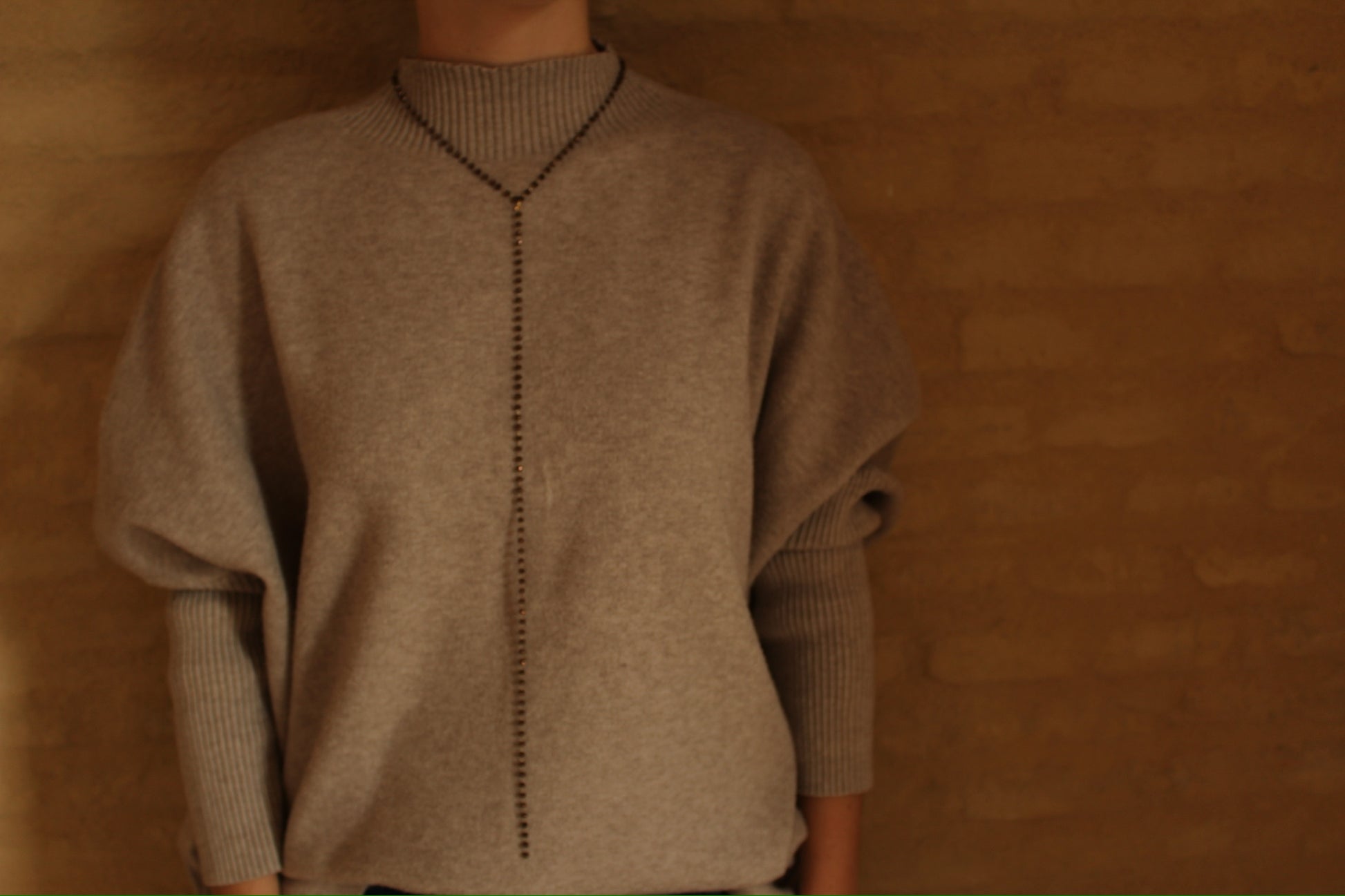 Collar Cosmopolitan